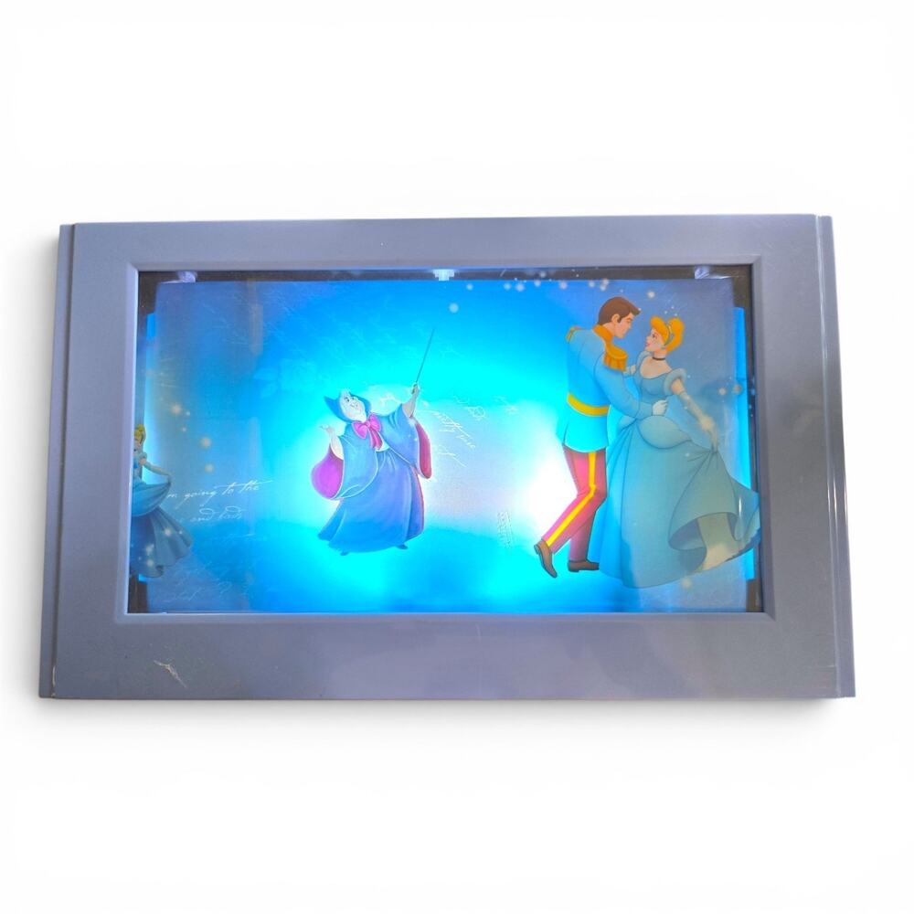 Disney princess cinderella flat screen motion lamp RARE
